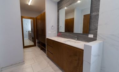 CASA EN VENTA EN PARQUES VALLARTA, ZAPOPAN JALISCO.