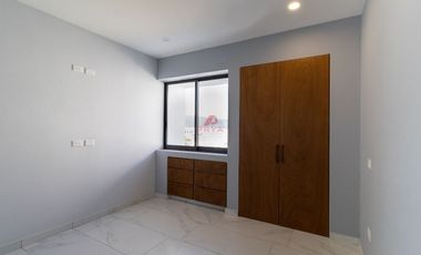 CASA EN VENTA EN PARQUES VALLARTA, ZAPOPAN JALISCO.