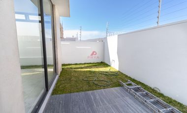 CASA EN VENTA EN PARQUES VALLARTA, ZAPOPAN JALISCO.