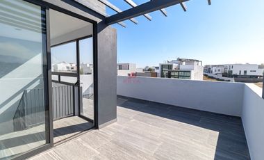CASA EN VENTA EN PARQUES VALLARTA, ZAPOPAN JALISCO.