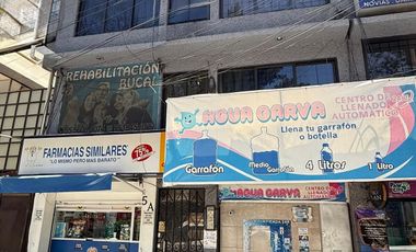 Se Renta Local Comercial en Av. Carlota Armero