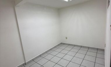 Se Renta Local Comercial en Av. Carlota Armero