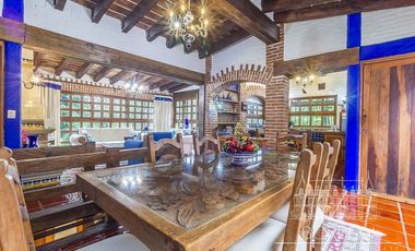 CASA DEL BOSQUE