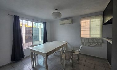 Casa en Venta sobre Avenida Principal – Ciudad Caucel