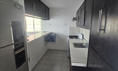 Casa en Venta sobre Avenida Principal – Ciudad Caucel