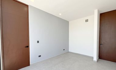 Casa en venta en Cholul Mérida Privada Morera 3 recamaras y alberca