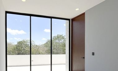 Casa en venta en Cholul Mérida Privada Morera 3 recamaras y alberca