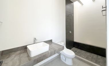 Casa en venta en Cholul Mérida Privada Morera 3 recamaras y alberca