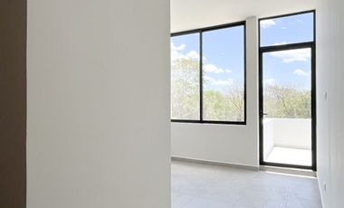 Casa en venta en Cholul Mérida Privada Morera 3 recamaras y alberca