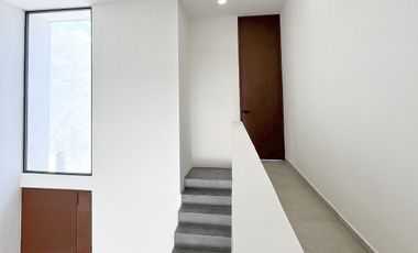 Casa en venta en Cholul Mérida Privada Morera 3 recamaras y alberca