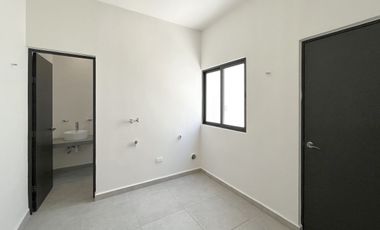 Casa en venta en Cholul Mérida Privada Morera 3 recamaras y alberca