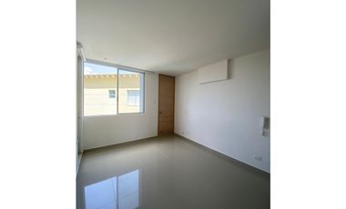 APARTAMENTO EN EL CONJUNTO RESERVA DE LA SIERRA