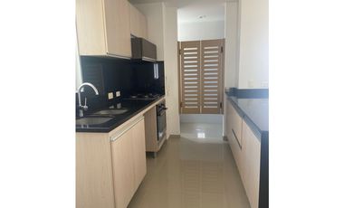 APARTAMENTO EN EL CONJUNTO RESERVA DE LA SIERRA