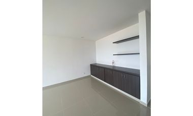 APARTAMENTO EN EL CONJUNTO RESERVA DE LA SIERRA