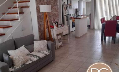 Hermoso Duplex  barrio Procrear .
