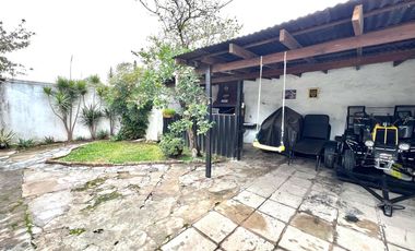 Casa a la venta en Luis Guillón Apto Crédito