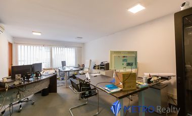 Alquiler Depósito/Galpon en Olivos con oficinas