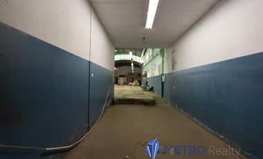 Alquiler Depósito/Galpon en Olivos con oficinas