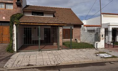 Casa en  Alte Brown 1041