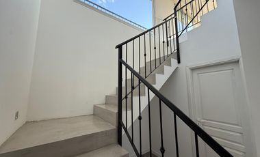 Casa en alquiler a estrenar de 4 dormitorios con pileta