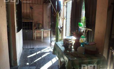 VENTA DE CASA EN VILLA SARMIENTO - MORON-