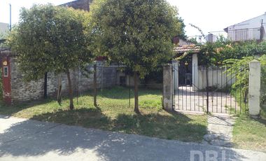 VENTA DE CASA EN VILLA SARMIENTO - MORON-