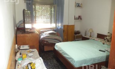 VENTA DE CASA EN VILLA SARMIENTO - MORON-