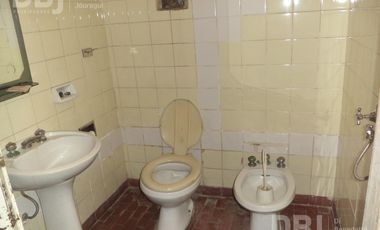 VENTA DE CASA EN VILLA SARMIENTO - MORON-