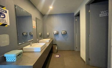 Local Comercial en Renta, Jinetes, 400m2