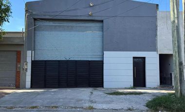 Depósito en alquiler - Oficinas - 550Mts2 - Wilde