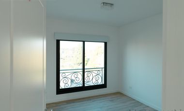 Alquiler Anual Casa 4 Dorm con Pileta sin Muebles