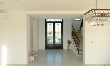 Alquiler Anual Casa 4 Dorm con Pileta sin Muebles