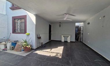 CASA EN VENTA PRIVADA JACARANDAS, APODACA