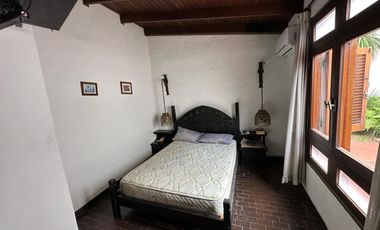 Casa en  venta 518 bis e 7 y 8