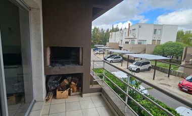 Alquiler 2 Ambientes en Barrio Los Senderos - SIN MUEBLES