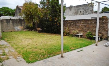 VENTA CASA MULTIFAMILIAR EN VILLA ADELINA