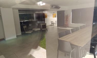 Departamento de dos ambientes con cochera cubierta-Ituzaingo Norte
