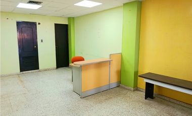 SE VENDE OFICINA EN EL CENTRO HISTÓRICO, SANTA MARTA