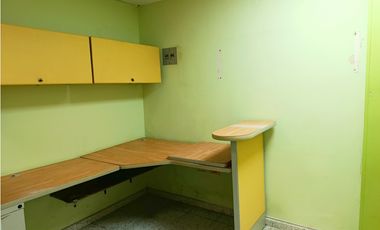 SE VENDE OFICINA EN EL CENTRO HISTÓRICO, SANTA MARTA