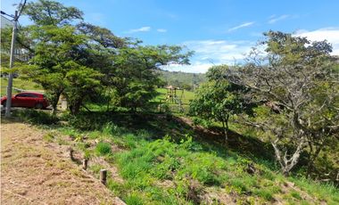 VENTA DE LOTE EN CONDOMINIO CAMPESTRE EN DAPA MEDIO