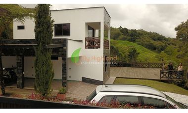 Casa Campestre en Mini Condominio Guarne Para La Renta