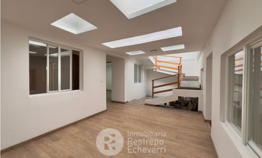 Casa en arriendo, barrio La Camelia, Manizales