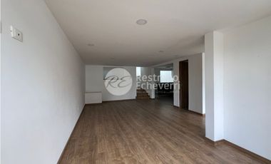 Casa en arriendo, barrio La Camelia, Manizales