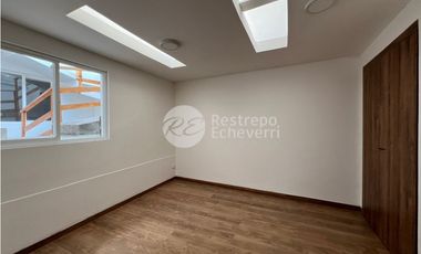 Casa en arriendo, barrio La Camelia, Manizales