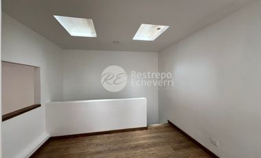 Casa en arriendo, barrio La Camelia, Manizales