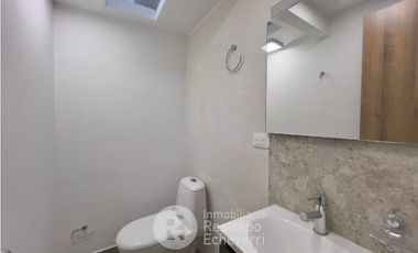 Casa en arriendo, barrio La Camelia, Manizales