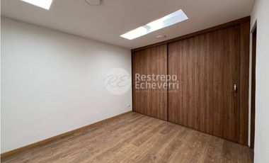 Casa en arriendo, barrio La Camelia, Manizales
