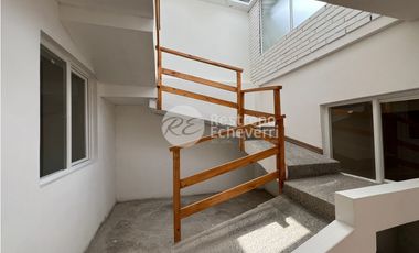 Casa en arriendo, barrio La Camelia, Manizales