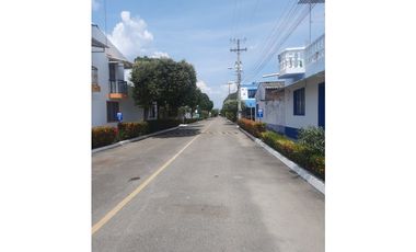 VENDO CASA CONJUNTO VIA GIRARDOT A LA VARIANTE A ESPINALTOLIMA