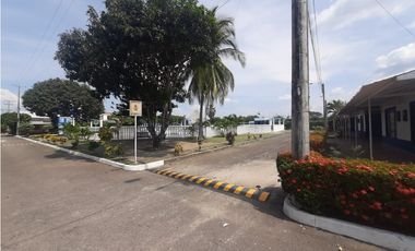 VENDO CASA CONJUNTO VIA GIRARDOT A LA VARIANTE A ESPINALTOLIMA